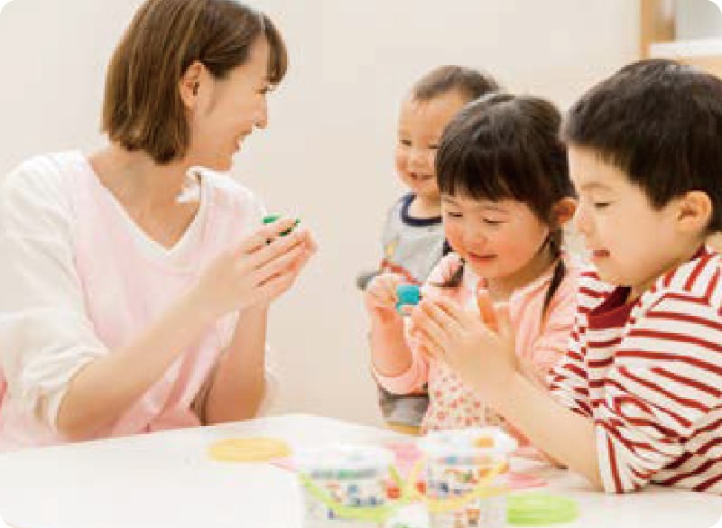 【公私連携型子育て支援】こどもの城