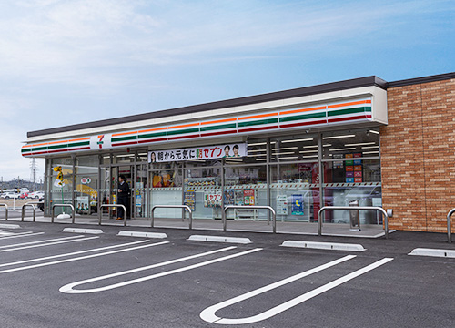 セブンイレブン米原駅東口
