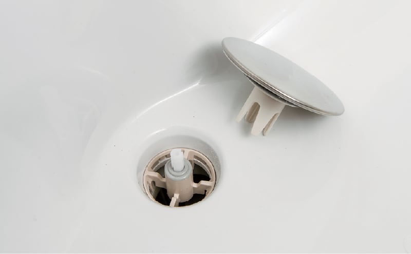 フランジレス排水口