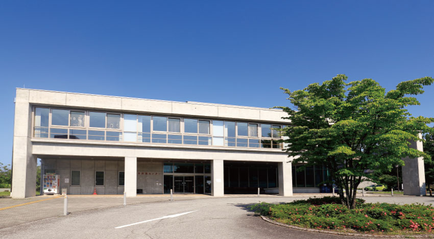 佐久平交流センター［約550ｍ／徒歩7分］