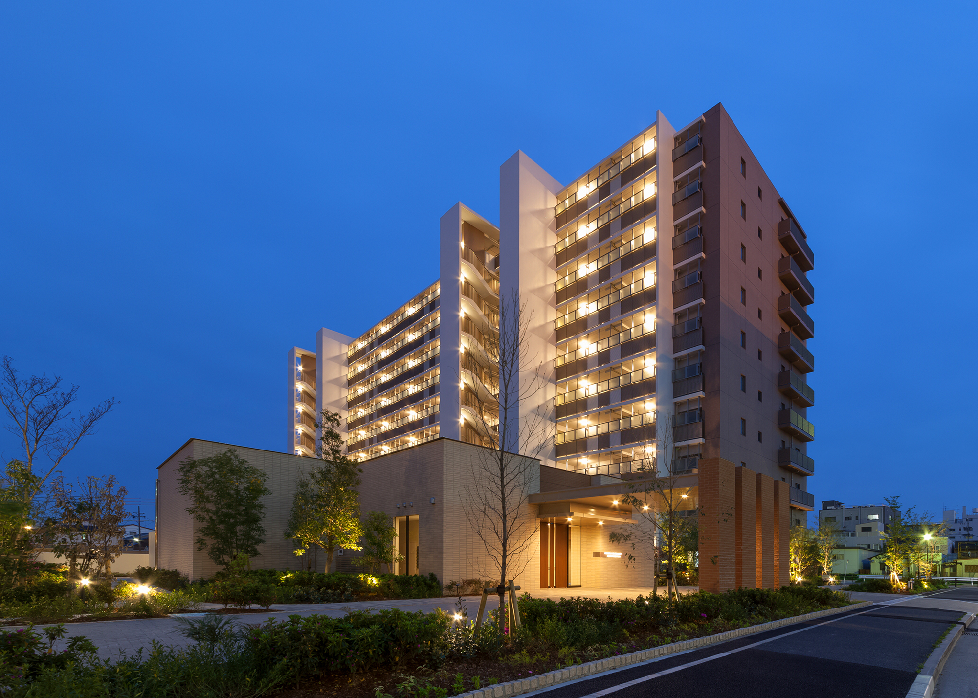 ポレスターセントラルシティ名西参番館