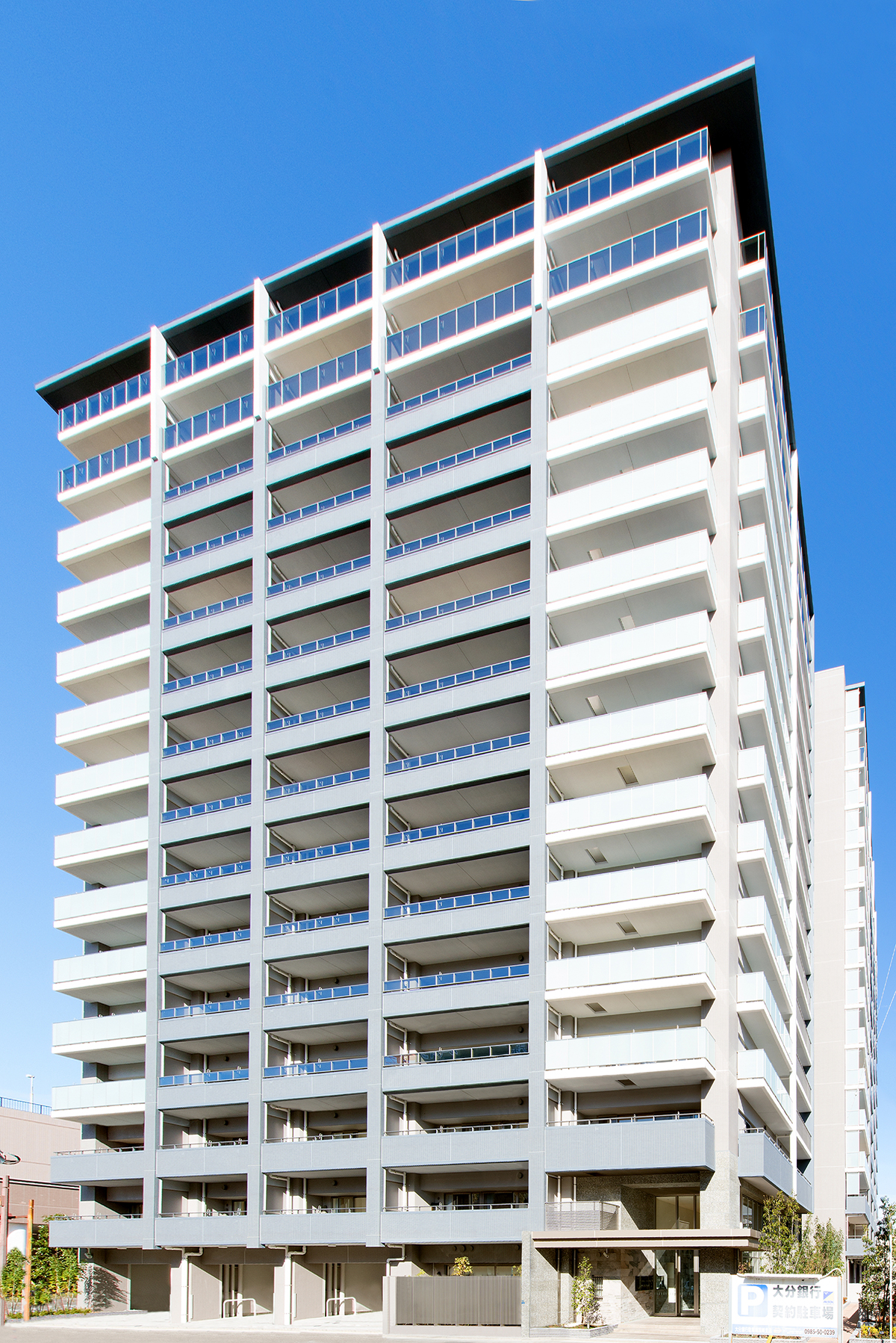 ポレスター宮崎ザ・レジデンス